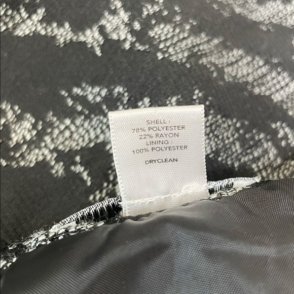 Ann Taylor LOFT Textured Abstract Pattern Skirt - Picture 9 of 11